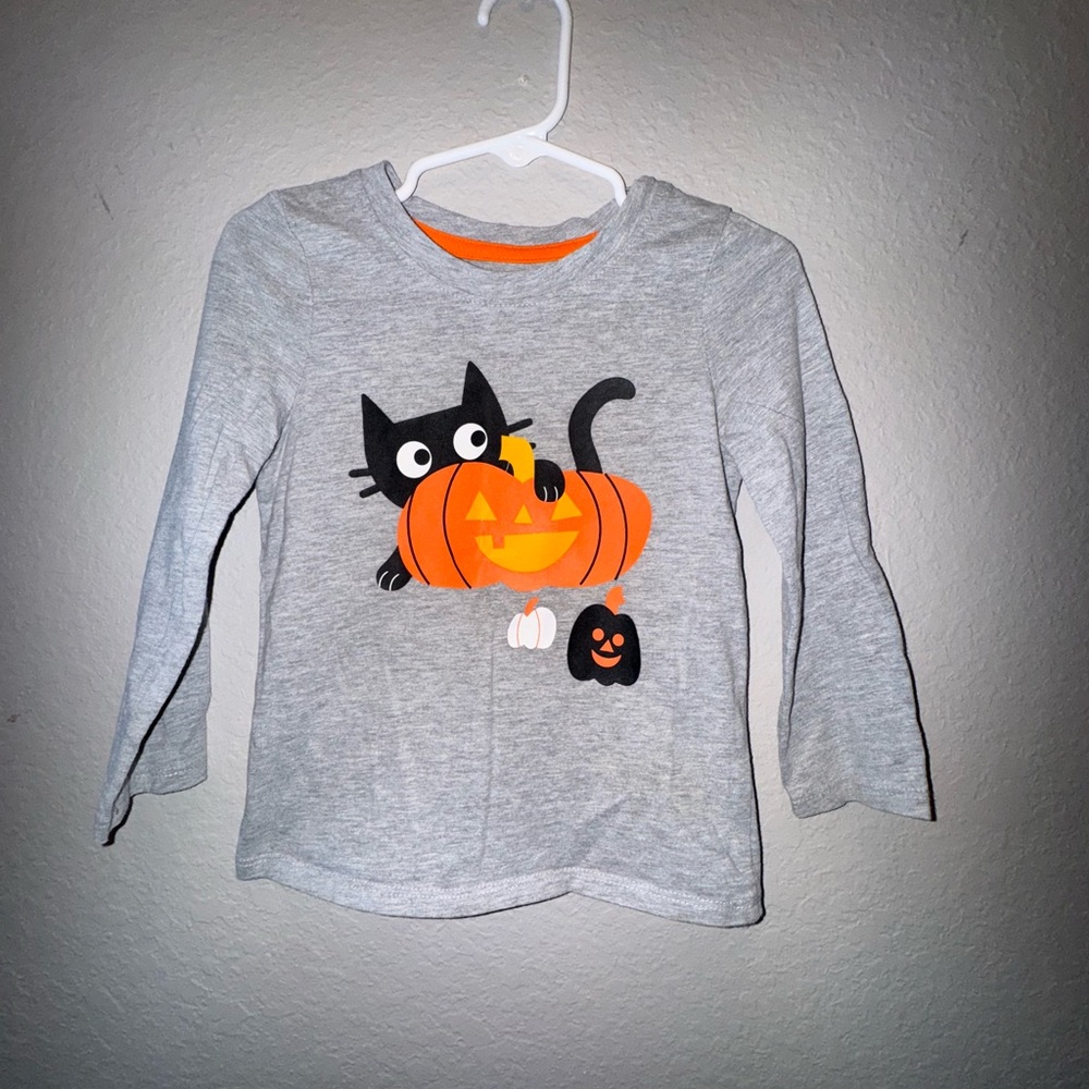 Cat & Jack Gray Long Sleeve Tee with Halloween Design